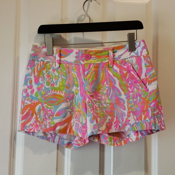 LILLY PULITZER Shorts - Picture 3 of 12